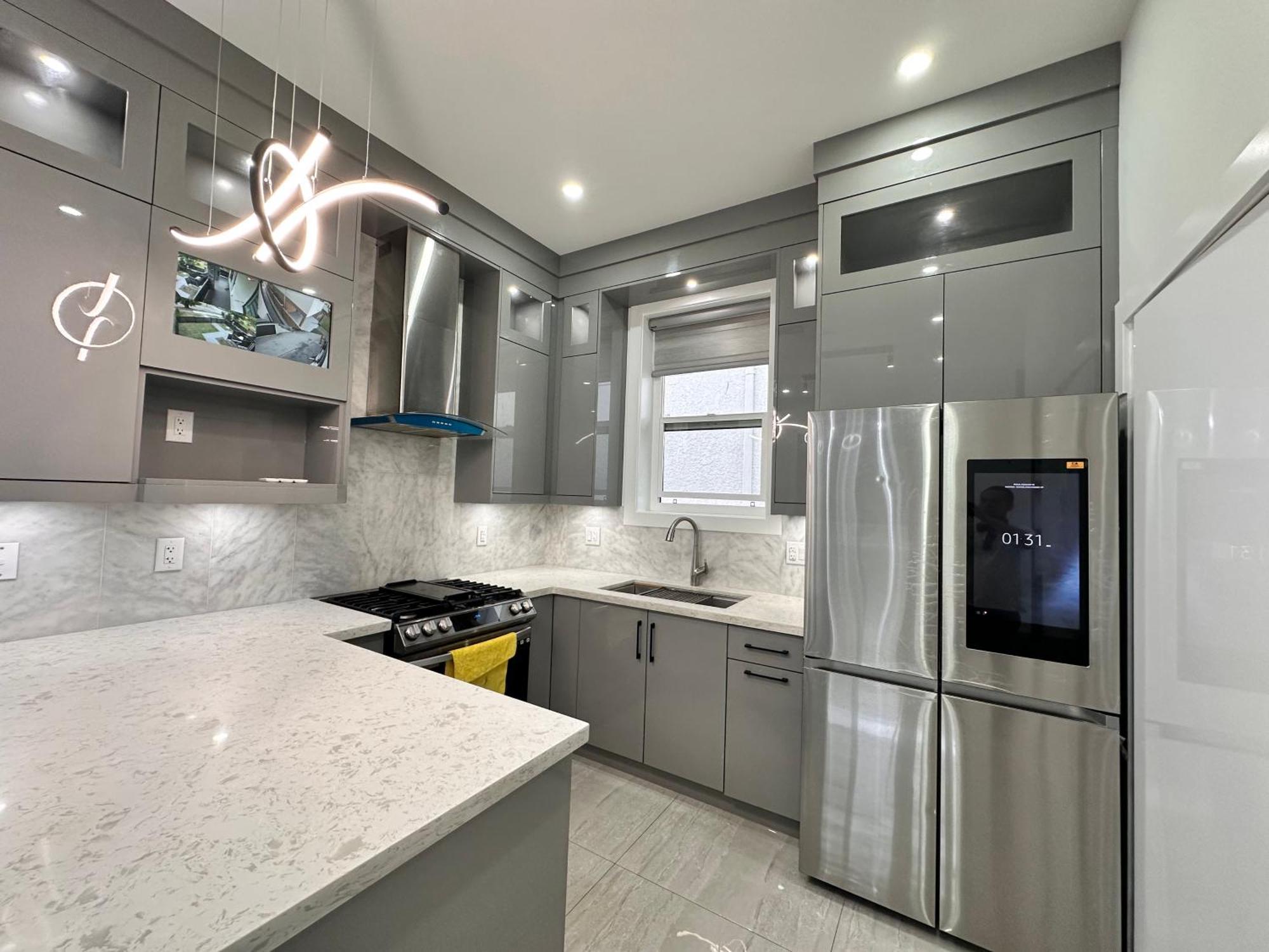 Ferienwohnung Modern And New House Near Pne With Big Garden And Free Parking Vancouver Exterior foto